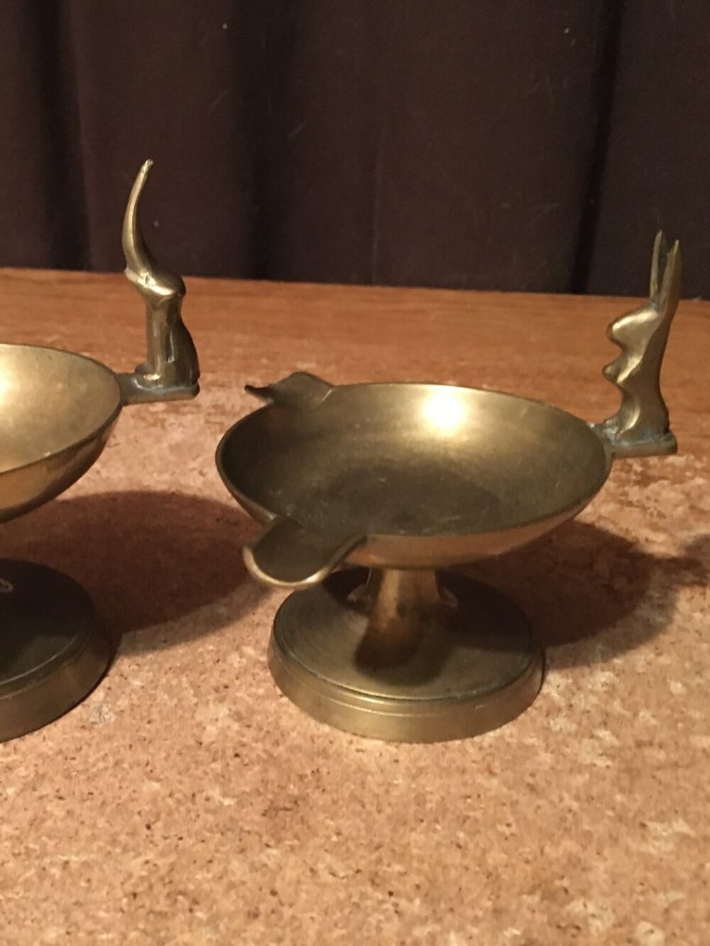 LOT OF 2 VINTAGE SOLID BRASS ROUND ASHTRAY ELEPHANT RABBIT